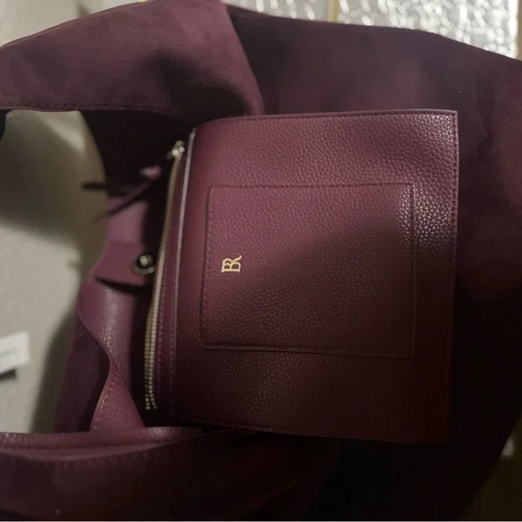 Banana Republic faux suede hobo slouchy tote NWT BURGUNDY LARGE - Picture 8 of 11